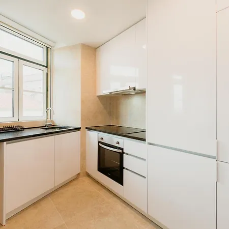 Mary Pink - No 1b - Lovely Two-bedroom