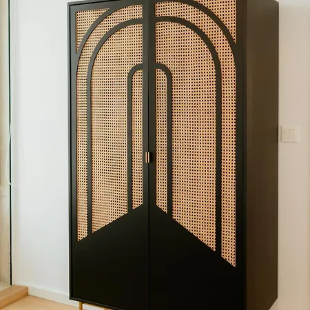 Mary Pink - No 1b - Lovely Two-bedroom